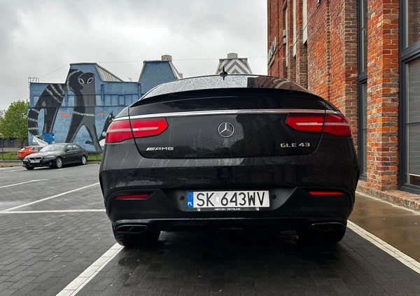 Mercedes-Benz GLE cena 195900 przebieg: 143000, rok produkcji 2017 z Jędrzejów małe 352